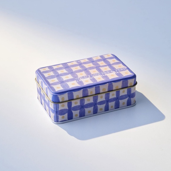 Paddywax 2-Wick Candle- Wildflower & Fern - Picture 3 of 5